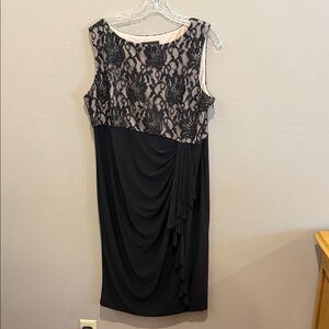 R & M Richards Black and Cream Floral Lace Midi Dress